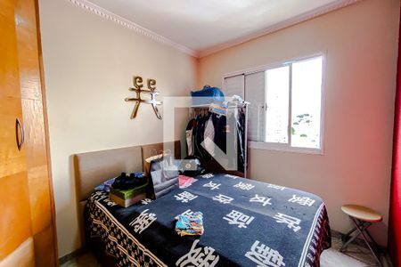 Apartamento à venda com 80m², 3 quartos e 2 vagasQuarto 2