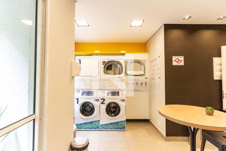 Lavanderia de apartamento para alugar com 1 quarto, 30m² em Água Branca, São Paulo