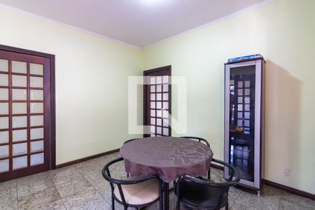 Casa à venda com 310m², 5 quartos e 3 vagasCopa