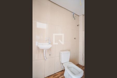 Apartamento para alugar com 41m², 2 quartos e sem vagaBanheiro