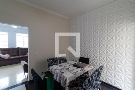 Casa à venda com 90m², 2 quartos e 2 vagas Casa à venda com 90m², 2 quartos e 2 vagasSala de Jantar