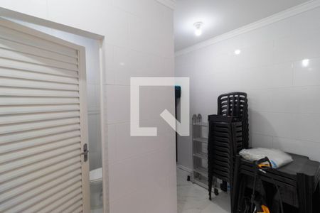 Casa à venda com 90m², 2 quartos e 2 vagas Casa à venda com 90m², 2 quartos e 2 vagasQuarto de Despejo