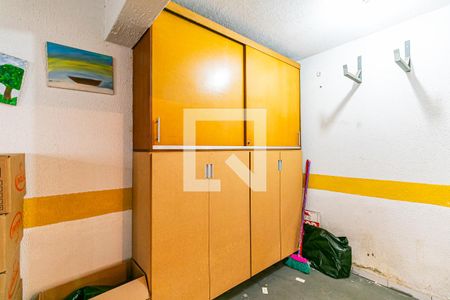 Garagem de casa de condomínio à venda com 3 quartos, 92m² em Penha de França, São Paulo
