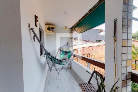 Varanda de casa para alugar com 2 quartos, 60m² em Pituaçu, Salvador