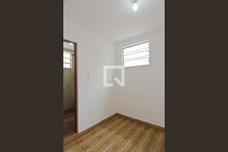 Suíte de casa para alugar com 2 quartos, 60m² em Chora Menino, São Paulo