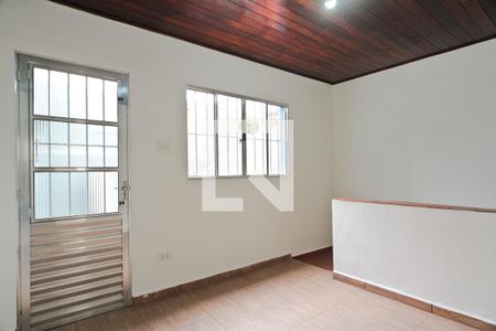 Sala de casa para alugar com 2 quartos, 60m² em Chora Menino, São Paulo