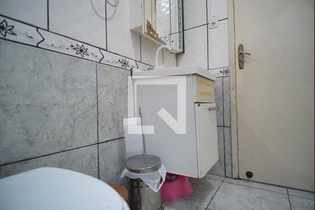 Casa à venda com 300m², 3 quartos e 3 vagasBanheiro Corredor