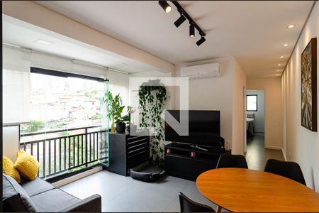 Sala de apartamento à venda com 2 quartos, 49m² em Chácara Inglesa, São Paulo