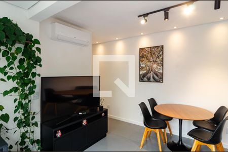 Sala de apartamento à venda com 2 quartos, 49m² em Chácara Inglesa, São Paulo