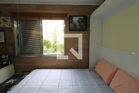 Apartamento à venda com 70m², 2 quartos e 2 vagasQuarto 2