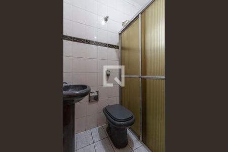 Banheiro Suíte  de casa à venda com 2 quartos, 120m² em Jardim Eliane, 