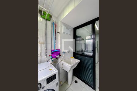 Apartamento para alugar com 56m², 2 quartos e 1 vagaÁrea de Serviço