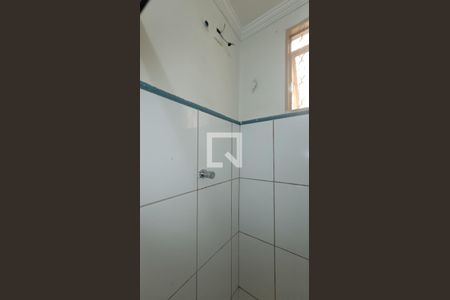 Banheiro da suíte de casa para alugar com 1 quarto, 100m² em Jardim Presidente Wenceslau, Campinas