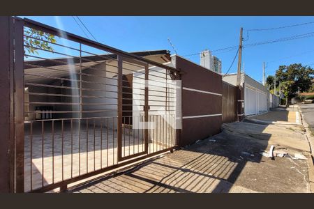 Casa para alugar com 100m², 1 quarto e 1 vagaFachada