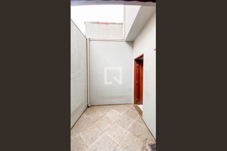 Casa à venda com 140m², 3 quartos e 3 vagas Casa à venda com 140m², 3 quartos e 3 vagasÁrea de Serviço