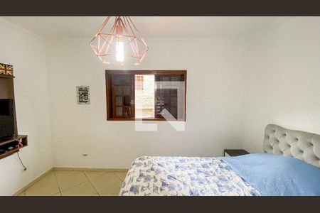 Casa à venda com 140m², 3 quartos e 3 vagas Casa à venda com 140m², 3 quartos e 3 vagasQuarto 1