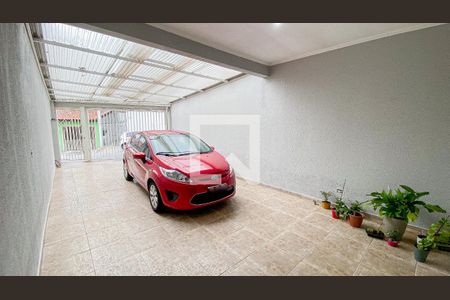 Casa à venda com 140m², 3 quartos e 3 vagas Casa à venda com 140m², 3 quartos e 3 vagasGaragem