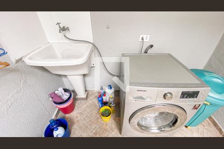 Casa à venda com 140m², 3 quartos e 3 vagas Casa à venda com 140m², 3 quartos e 3 vagasÁrea de Serviço