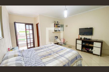 Casa à venda com 140m², 3 quartos e 3 vagas Casa à venda com 140m², 3 quartos e 3 vagasSuite