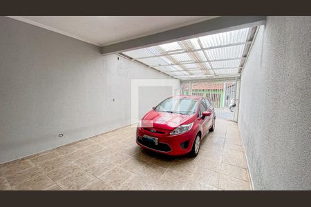Casa à venda com 140m², 3 quartos e 3 vagas Casa à venda com 140m², 3 quartos e 3 vagasGaragem