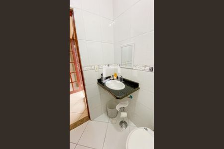 Casa à venda com 140m², 3 quartos e 3 vagas Casa à venda com 140m², 3 quartos e 3 vagasBanheiro da Suíte