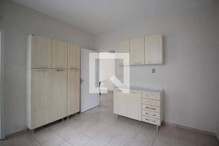 Casa para alugar com 180m², 2 quartos e sem vagaCozinhaCozinha