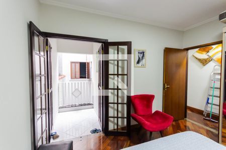 Casa à venda com 185m², 4 quartos e 4 vagasQuarto 2