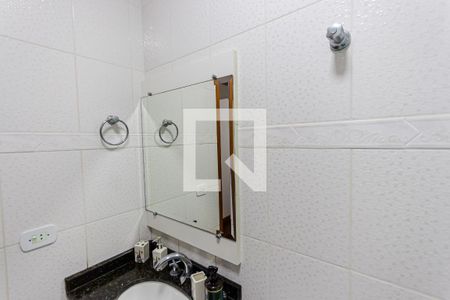 Casa à venda com 185m², 4 quartos e 4 vagasBanheiro Social