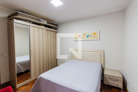 Casa à venda com 185m², 4 quartos e 4 vagasQuarto 2