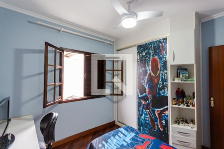 Casa à venda com 185m², 4 quartos e 4 vagasSuíte 2