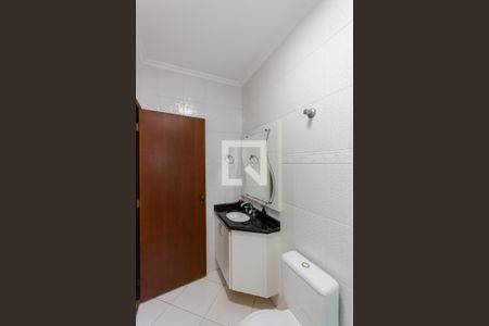 Casa à venda com 185m², 4 quartos e 4 vagasBanheiro da Suíte 2