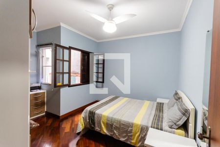 Casa à venda com 185m², 4 quartos e 4 vagasQuarto 3