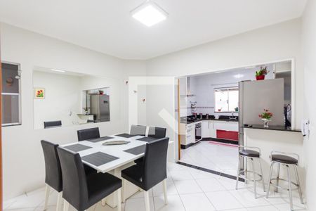 Sala de Jantar de casa à venda com 4 quartos, 200m² em Vila Alpina, Santo André