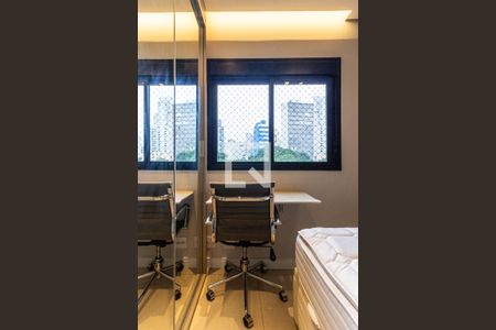 Apartamento à venda com 36m², 1 quarto e sem vagaQuarto - Mesa de escritório