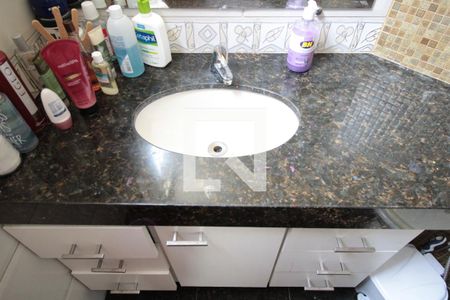 Apartamento à venda com 110m², 3 quartos e 2 vagasBanheiro da Suite