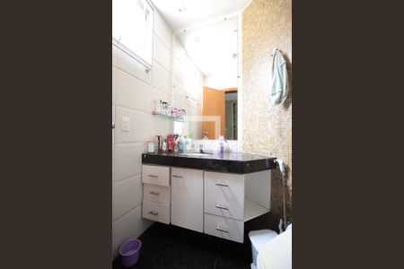 Apartamento à venda com 110m², 3 quartos e 2 vagasBanheiro da Suite