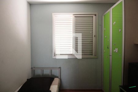 Apartamento à venda com 110m², 3 quartos e 2 vagasQuarto 2