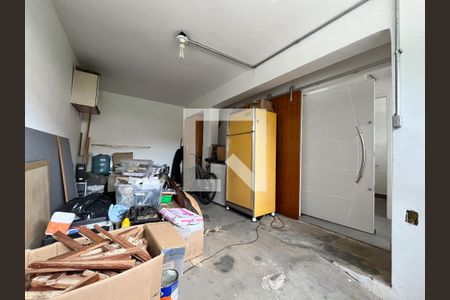 Garagem de casa à venda com 5 quartos, 230m² em Planalto Paulista, São Paulo