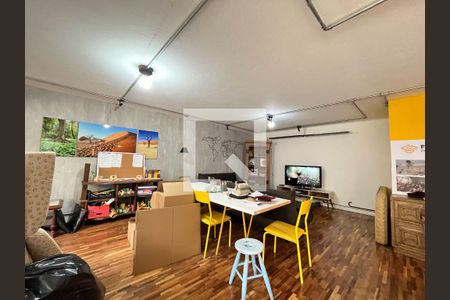 Sala de casa à venda com 5 quartos, 230m² em Planalto Paulista, São Paulo