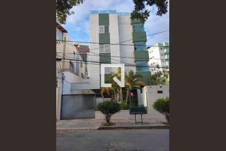 Apartamento à venda com 3 quartos, 182m² em Itapoã, Belo Horizonte