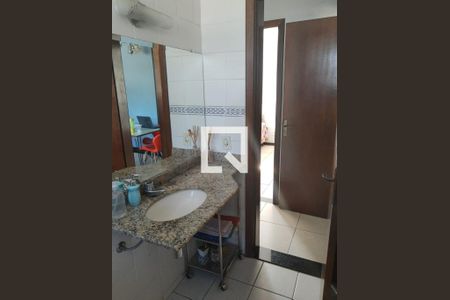 Apartamento à venda com 3 quartos, 182m² em Itapoã, Belo Horizonte