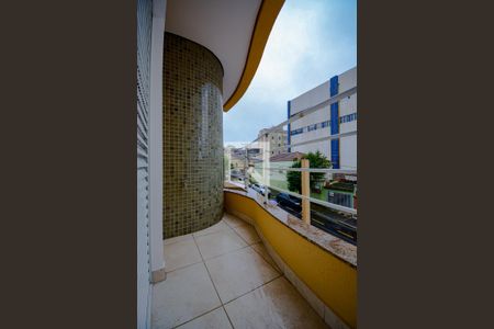 Casa à venda com 253m², 3 quartos e 5 vagasSuite 3 - sacada