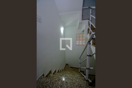 Casa à venda com 253m², 3 quartos e 5 vagasAcesso andar de baixo