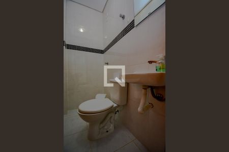 Casa à venda com 253m², 3 quartos e 5 vagasLavabo _ Churrasqueira