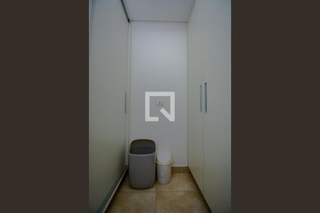 Casa à venda com 253m², 3 quartos e 5 vagasDispensa