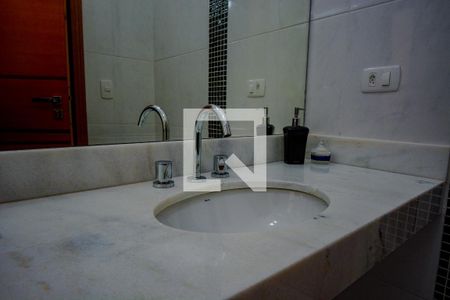 Casa à venda com 253m², 3 quartos e 5 vagasBanheiro da Suíte 2 - detalhe