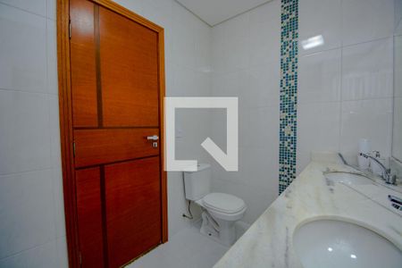 Casa à venda com 253m², 3 quartos e 5 vagasBanheiro da Suíte 3