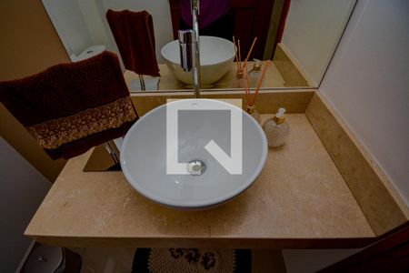 Casa à venda com 253m², 3 quartos e 5 vagasLavabo - detalhe