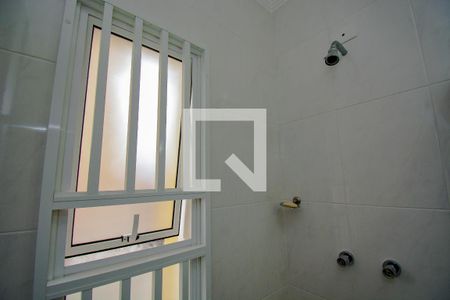 Casa à venda com 253m², 3 quartos e 5 vagasBanheiro da Suíte 1