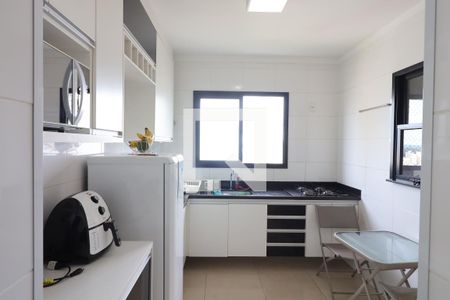 Apartamento para alugar com 94m², 3 quartos e 2 vagas Apartamento para alugar com 94m², 3 quartos e 2 vagasCozinha